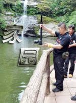 美女扒开尿口来摸